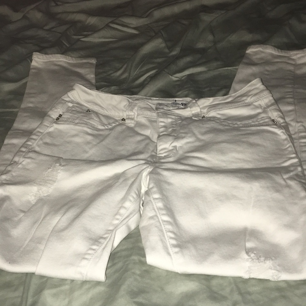 YMI wanna Berta butt skinny jeans.